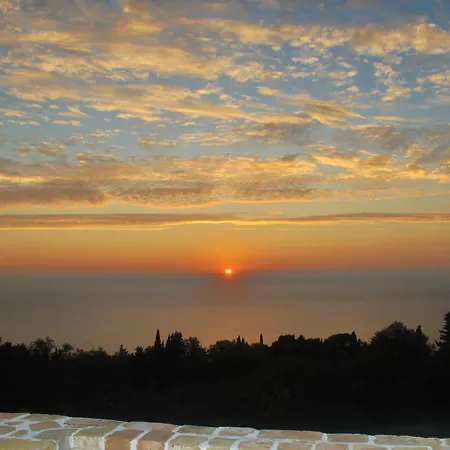 Lemoni Мини-отель