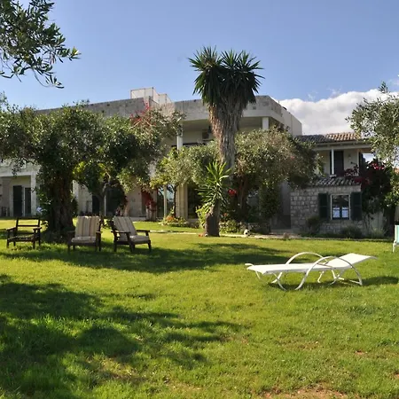 Lemoni Inn